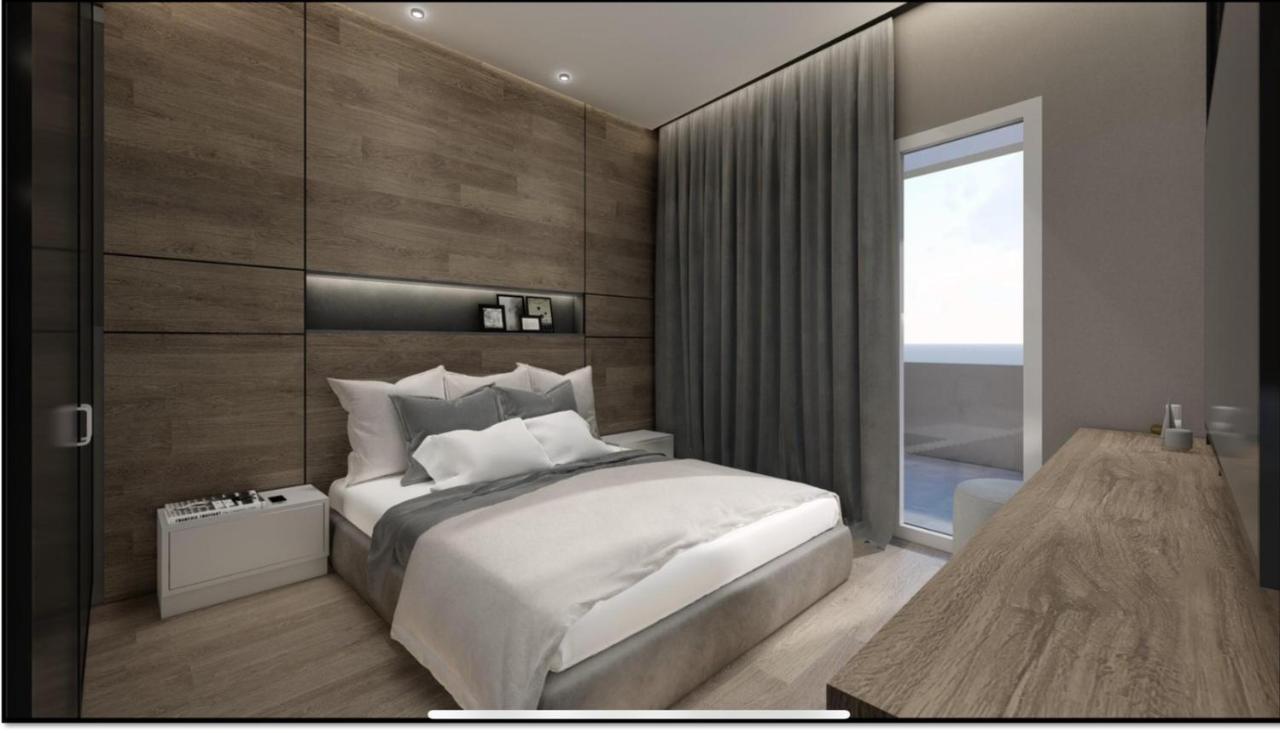 Luxury Townhouse Suite Larissa Exteriör bild