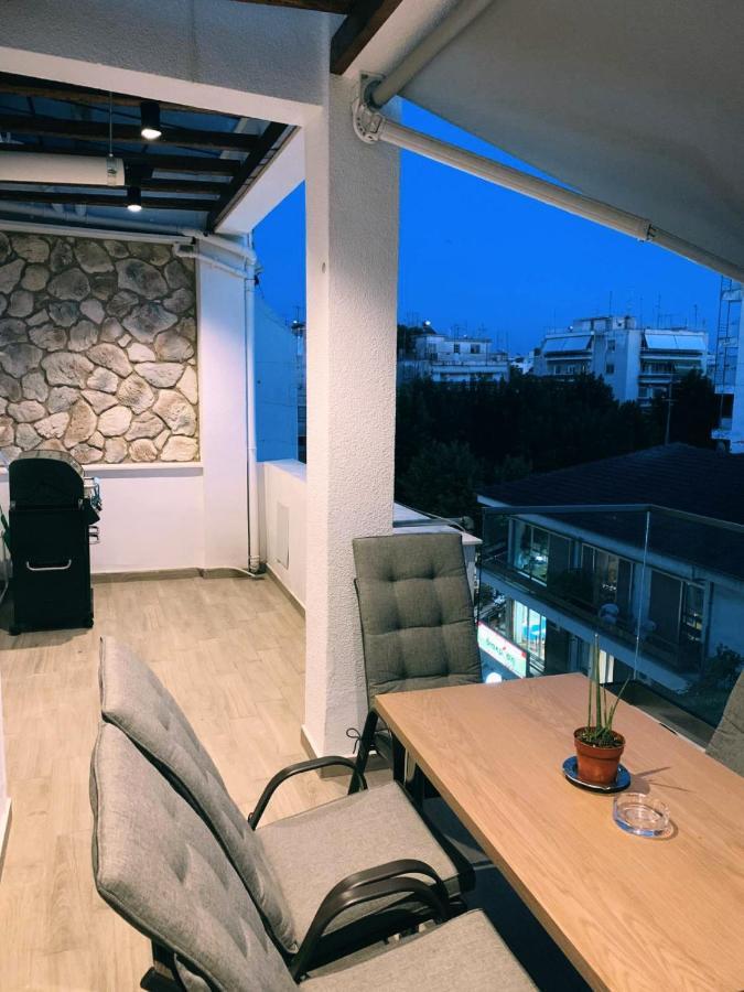 Luxury Townhouse Suite Larissa Exteriör bild
